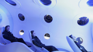 Virgin Galactic разкри интериора на космическия си самолет Компанията показа