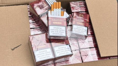 Гранични полицаи откриха 195 000 кутии цигари без бандерол в камиони на паркинг в София