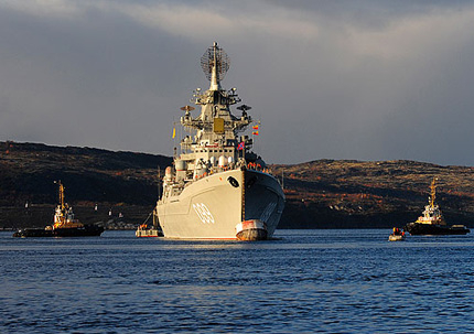 Руска ударна група гони US подводница из Баренцово море