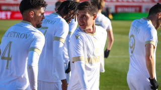 ЦСКА проведе днес две тренировки на клубната си база в