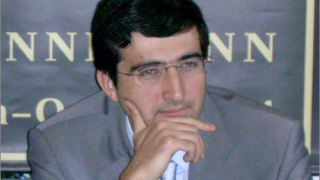 Ананд и Крамник с реми в третия кръг на Световното