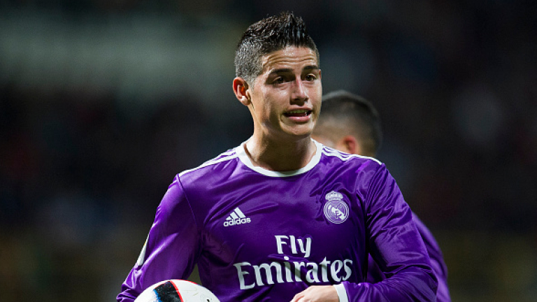 Футболна легенда упрекна Хамес: Приятелството с Кристиано Роналдо му вреди