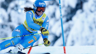 Италианката Елена Куртони спечели супергигантския слалом в Кортина д Ампецо Италия