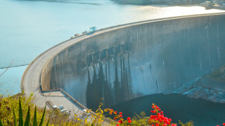 Най голямото изкуствено езеро в света света по обем което се