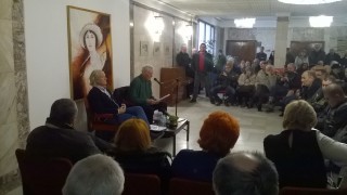 Агресивна русофилска група опита да осуети представяне на книга на Иво Инджев