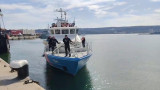 Прекратяват издирването на екипажа на потъналия кораб, няма следи от дроновете