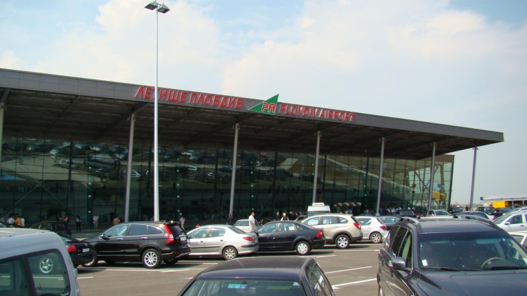 Новият министър на транспорта пуска нова процедура за летище "Пловдив"