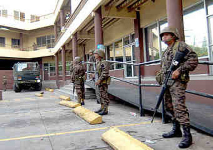 Полицейски час въведен отново в Хондурас