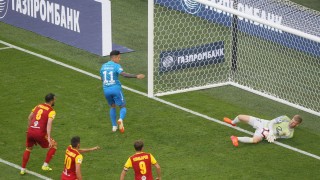 Две поред за Зенит в Русия, само един от българите игра за Арсенал
