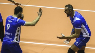 Неостаряващят диагонал на волейболния Левски Смилен Мляков беше гост