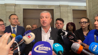 Парламентарната група на БСП за България се обяви против и