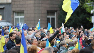 Шествие в София призова за военна помощ за Украйна 