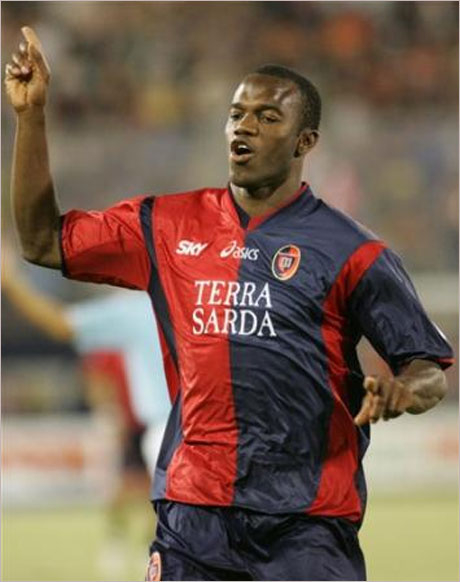 Интер финализира трансфера на Давид Суазо