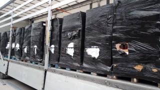 33 120 маркови шампоани задържаха митническите служители на Митница Русе