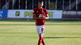 Поне 4 момчета от школата на ЦСКА ще пътуват с