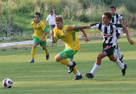 Младшата на Нафтекс ще играе финал с Левски на 9 юли