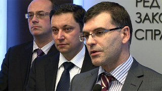 Янев предложил на Дянков въвеждане на данък "Олигарх"