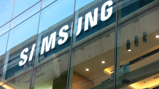 Samsung ще представи сгъваемия си телефон още през тази година