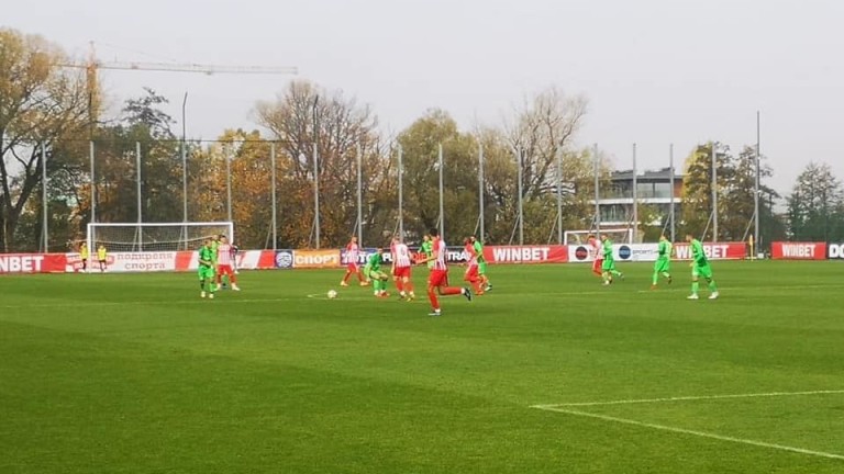 Царско село и Хебър завършиха 0:0 в контролна среща, която