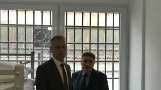 Пожелавам в ареста да има по малко хора да има дефицит