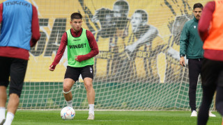 Станислав Работов вече тренира наравно със своите съотборници В момента