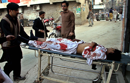 Кървави междуособици сред пакистанските ислямисти
