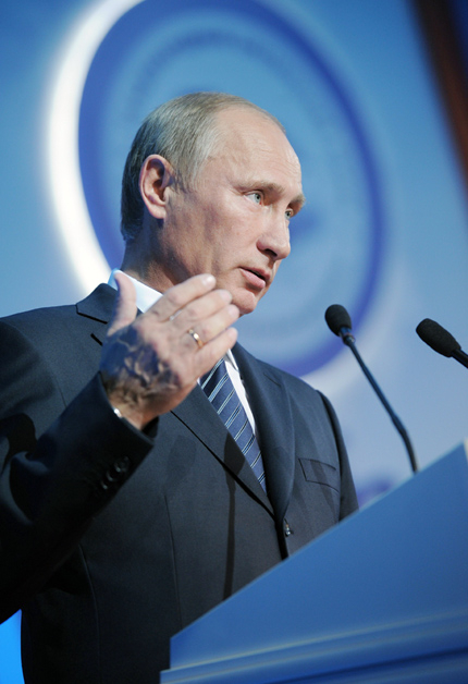 Путин иска да гони от властта хора с данъчни злоупотреби