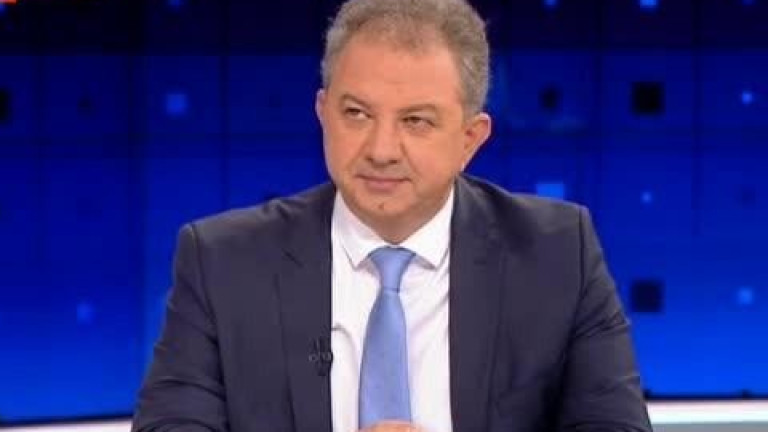 Борис Ячев: Ако Радев се грижеше за българите в чужбина, изборите трябваше да са през май