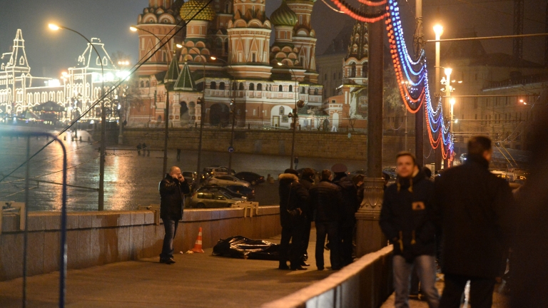 Следователите готови с разследването на убийството на Немцов