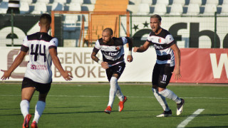 Треньорът на Локомотив Пловдив Бруно Акрапович определи групата на