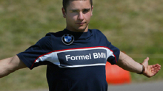 Върбицалиев с точки в първия си старт