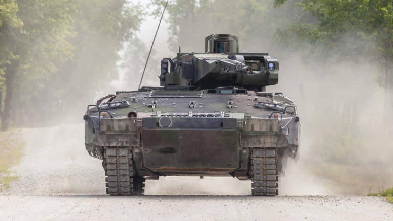 Чехия купува над 200 машини за пехотата за 2 млрд. евро
