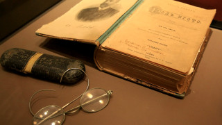 Кощунство е да преведеш Вазов съхранителят на нашия език