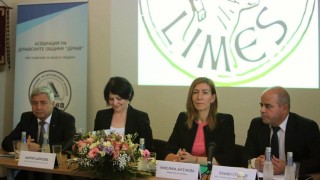 Повече от 3000 разрешителни за сезонна работа у нас на