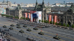 Съветският народ спаси света от фашизма, обяви Путин на парада за 75 г. от Деня на победата