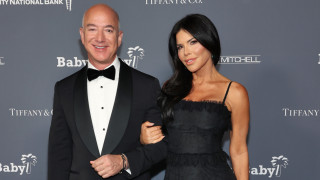 Богатството на Джеф Безос се стопи с 20 милиарда долара