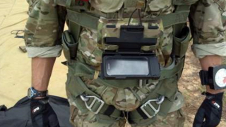 Смартфон Apple вместо Samsung за всеки американски войник