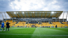 Кметът на Пловдив  подписва договорите за довършването на стадионите на  Ботев и Локомотив