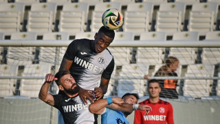 Локомотив Пловдив обяви че последните 200 билета за дербито срещу