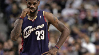 Детройт победи Кливлънд с 3 точки