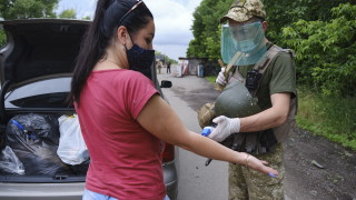 Украйна регистрира рекордно увеличение на случаите на коронавирус Страната за