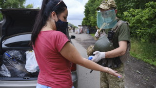 Украйна регистрира рекордно увеличение на случаите на коронавирус Страната за