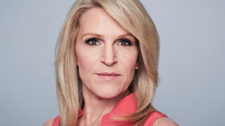 Почина Алис Стюарт Тя е ветеран политически съветник и политически