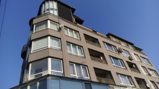 Проверката на терасата към апартамента на шефа на Антикорупционната агенция