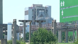 Липса на дървесина спря работата на най-големия завод за целулоза у нас