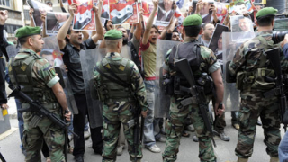 Танкове "арестуваха" сирийски град 