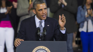 През сълзи Обама призова за строг контрол над оръжията 