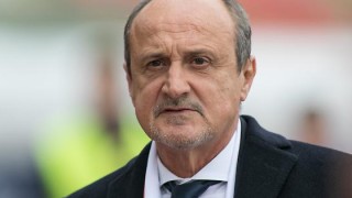 На "Герена" става горещо: Бившият треньор на Лацио Делио Роси също ще преговаря с Левски!
