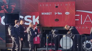 ЦСКА отпътува за Рим където утре ще излезе срещу Рома