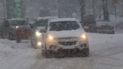 Сибирски студ и сняг сковаха Полша. Премиерът Доналд Туск свика кризисен щаб